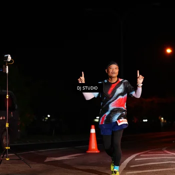 Runner Photo 4833453