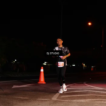 Runner Photo 4833469