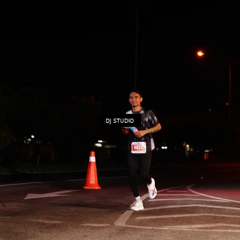 Runner Photo 4833477