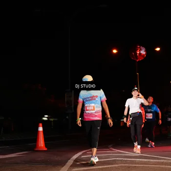 Runner Photo 4833544