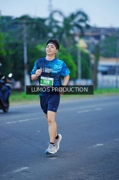 Runner Photo 4833559
