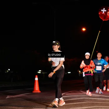 Runner Photo 4833614