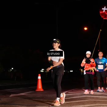 Runner Photo 4833618