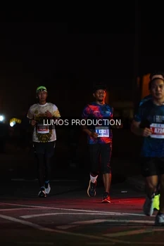 Runner Photo 4833624