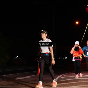 Runner Photo 4833633