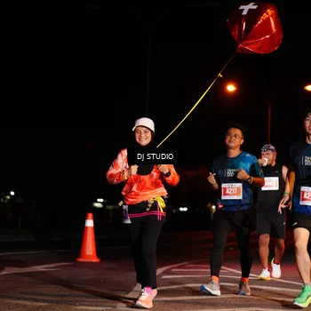 Runner Photo 4833657