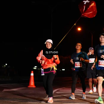 Runner Photo 4833666