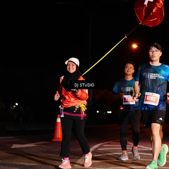 Runner Photo 4833678