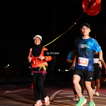 Runner Photo 4833681