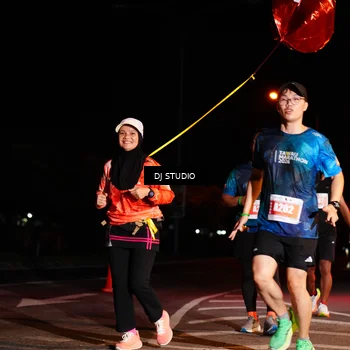 Runner Photo 4833682