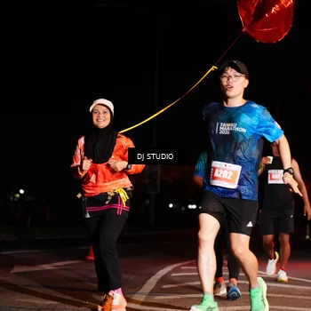 Runner Photo 4833684