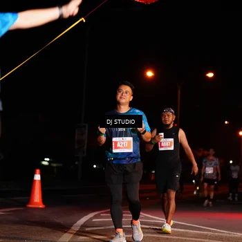 Runner Photo 4833696