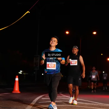 Runner Photo 4833706