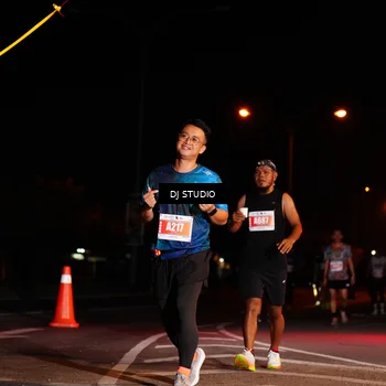 Runner Photo 4833711
