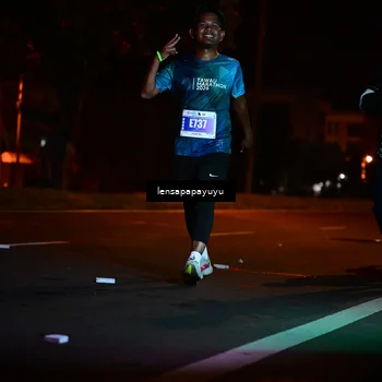 Runner Photo 4833717