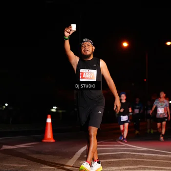 Runner Photo 4833759