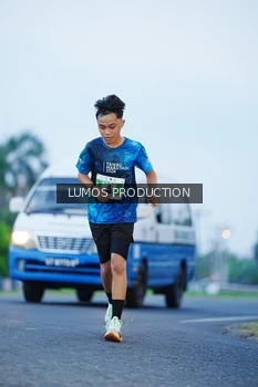 Runner Photo 4833788