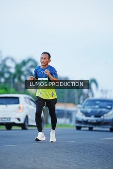 Runner Photo 4833855