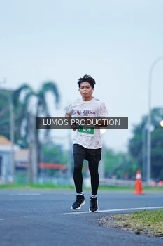 Runner Photo 4833870