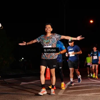Runner Photo 4833878