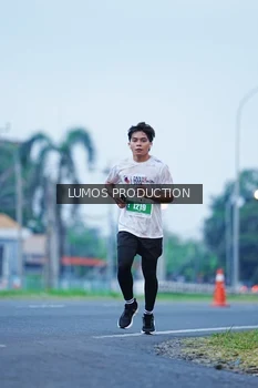 Runner Photo 4833937