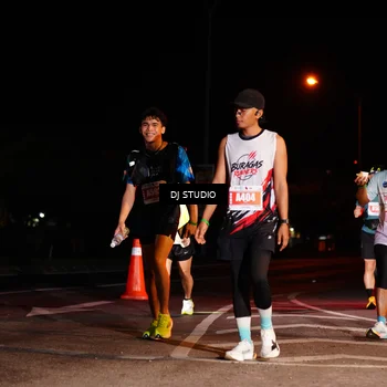 Runner Photo 4833951