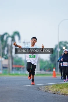 Runner Photo 4833966