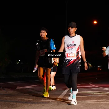 Runner Photo 4833972