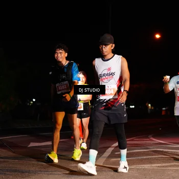 Runner Photo 4833984