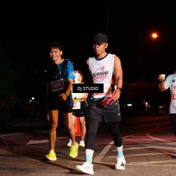 Runner Photo 4833986