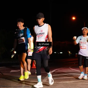 Runner Photo 4833993