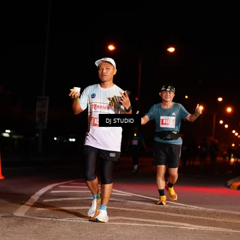 Runner Photo 4833997