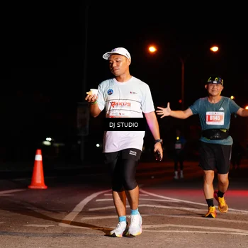 Runner Photo 4834024