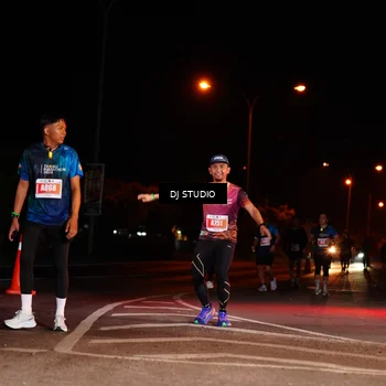 Runner Photo 4834075