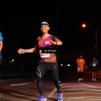 Runner Photo 4834082