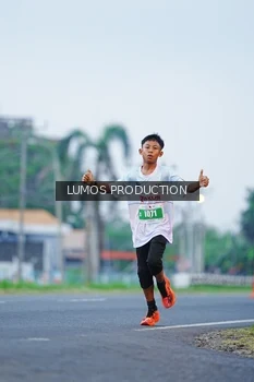 Runner Photo 4834091