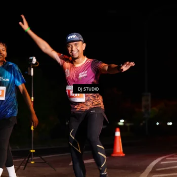 Runner Photo 4834101