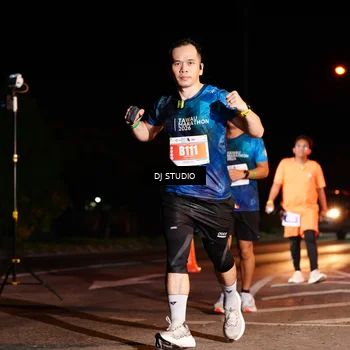 Runner Photo 4834115