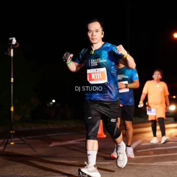 Runner Photo 4834116