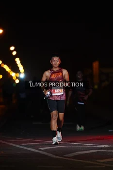 Runner Photo 4834172