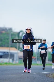 Runner Photo 4834215
