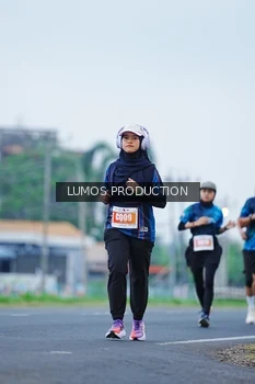 Runner Photo 4834247