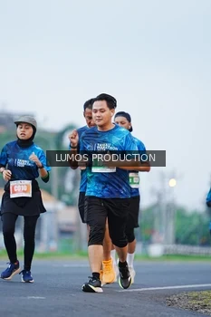 Runner Photo 4834308