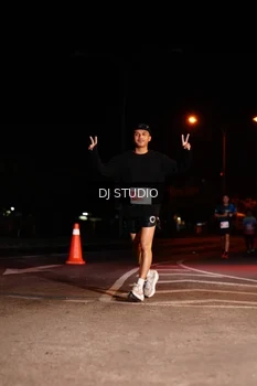 Runner Photo 4834309