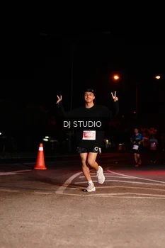Runner Photo 4834312