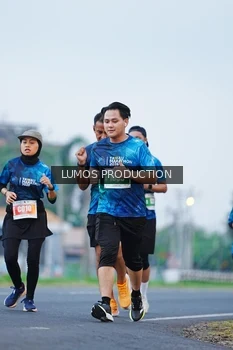 Runner Photo 4834318