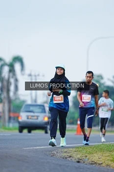 Runner Photo 4834341