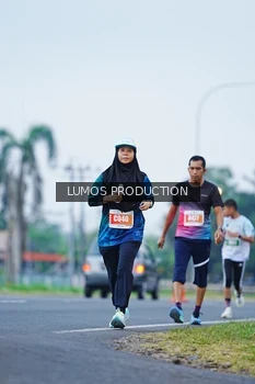 Runner Photo 4834376