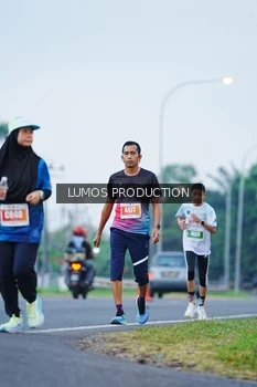 Runner Photo 4834389