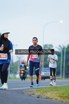 Runner Photo 4834395